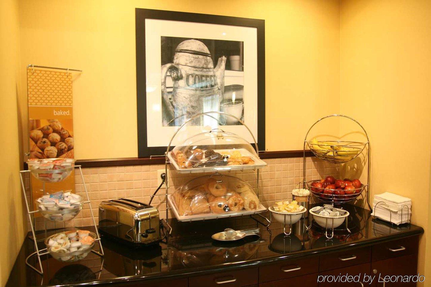 Hampton Inn Channel Islands Harbor Oxnard Restoran gambar